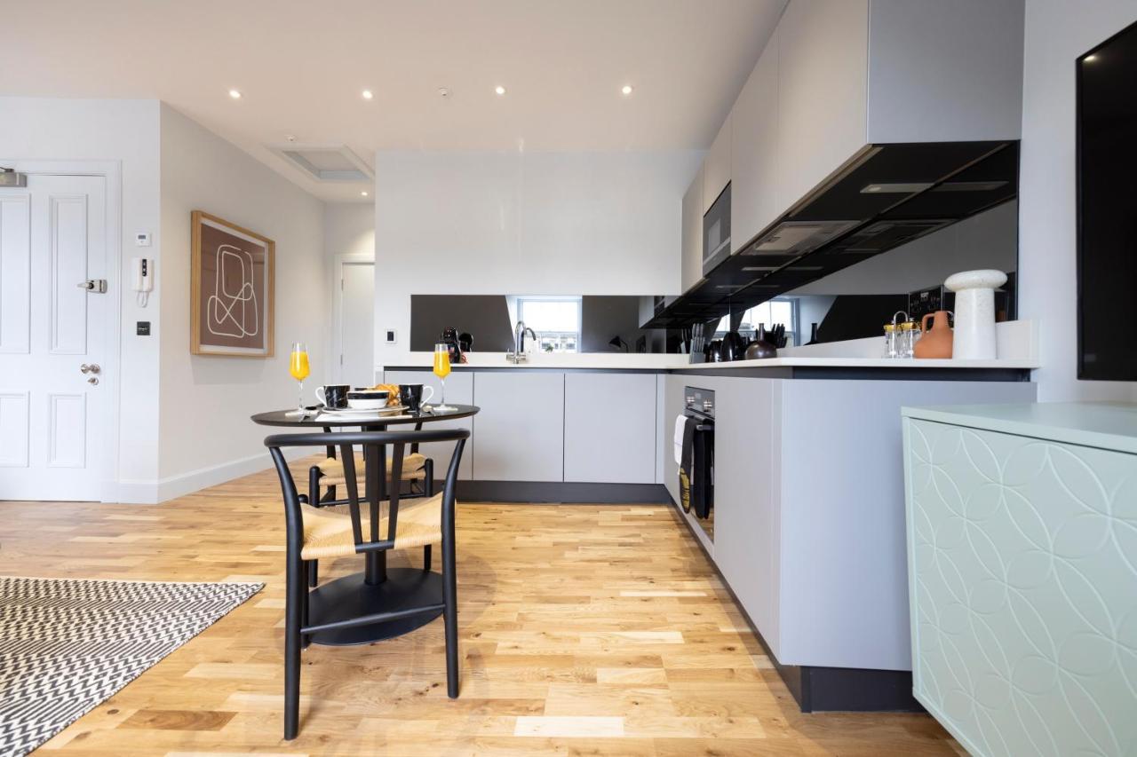Dragon Suites Luxury Serviced Apartments At Alva Street EDI Kültér fotó